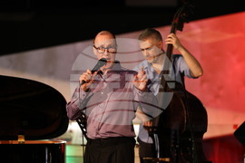 Пловдив - Давид Линкс и „Акустична версия“ - концерт