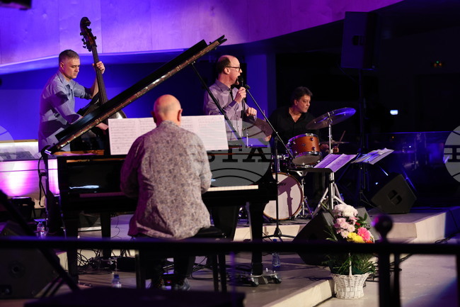 Пловдив - Давид Линкс и „Акустична версия“ - концерт