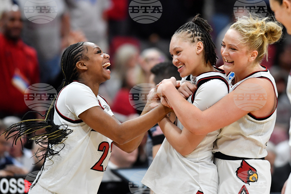 APTOPIX NCAA Alabama Louisville Basketball