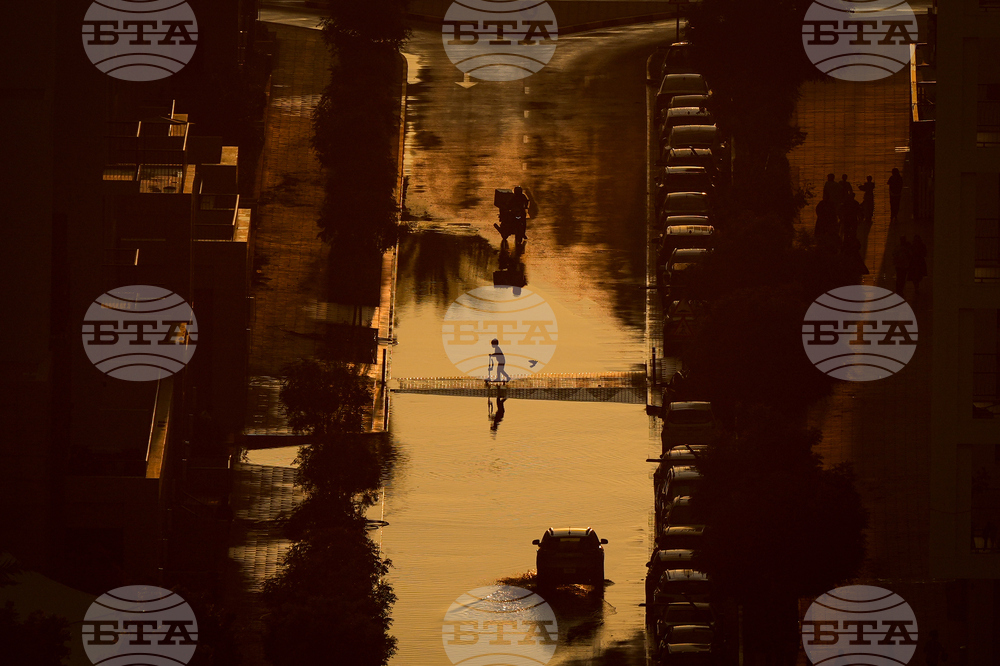 APTOPIX Emirates Weather