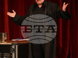 Лом - фестивал „Смехотерапия. Седем дни на хумора и сатирата в Лом“ - Ненчо Илчев - „Смях в повече“ - спектакъл