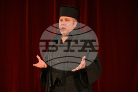 Лом - фестивал „Смехотерапия. Седем дни на хумора и сатирата в Лом“ - Ненчо Илчев - „Смях в повече“ - спектакъл