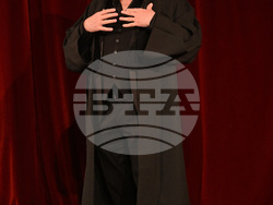 Лом - фестивал „Смехотерапия. Седем дни на хумора и сатирата в Лом“ - Ненчо Илчев - „Смях в повече“ - спектакъл