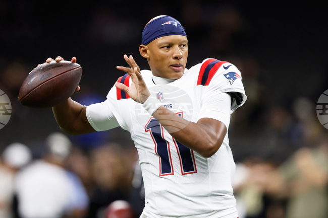 Patriots Moves Football