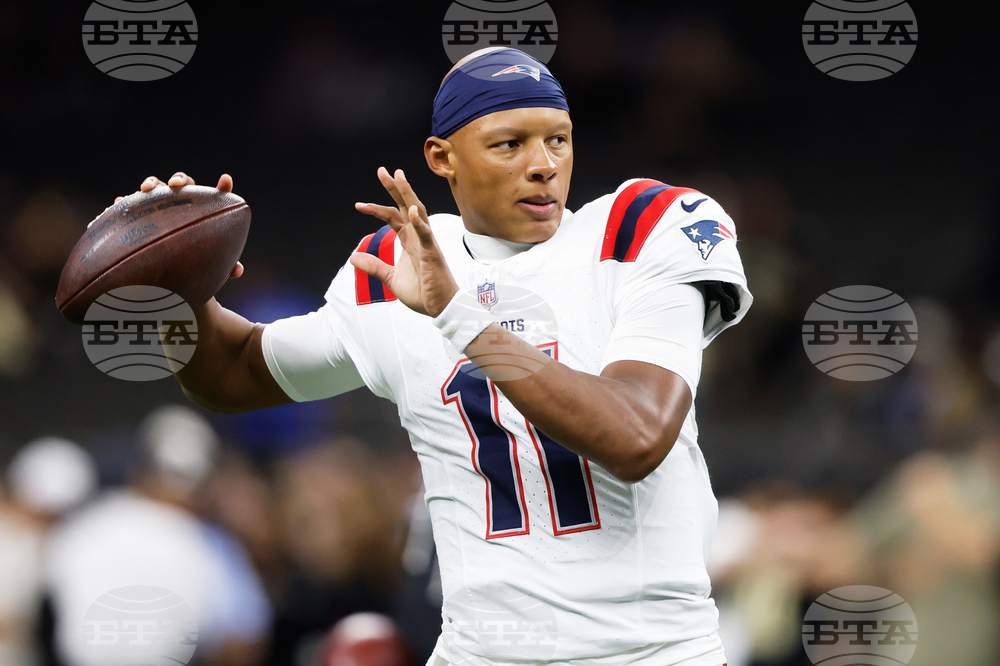 Patriots Moves Football