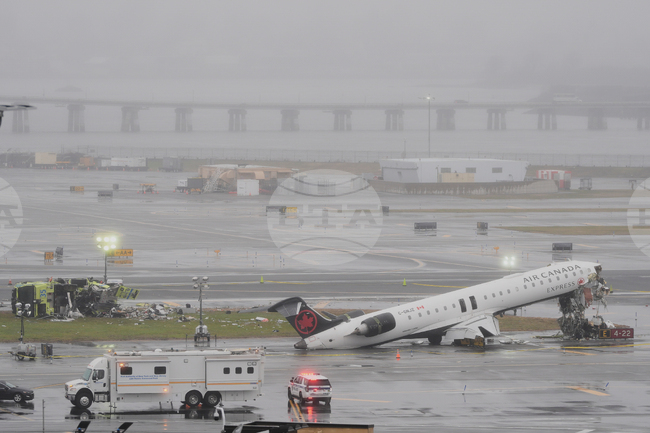 NY LaGuardia Crash