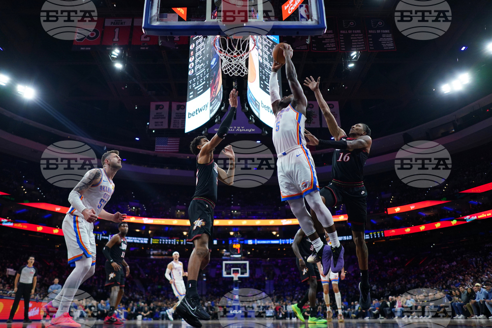 Thunder 76ers Basketball