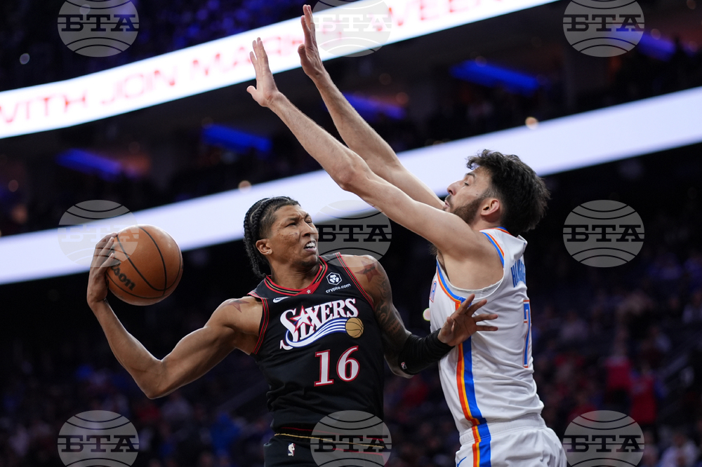 Thunder 76ers Basketball