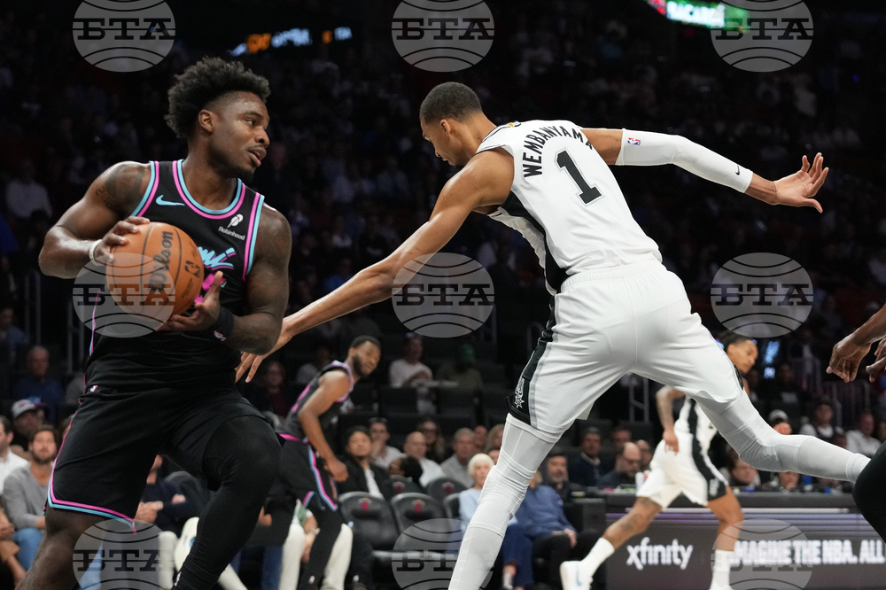 Spurs Heat Basketball