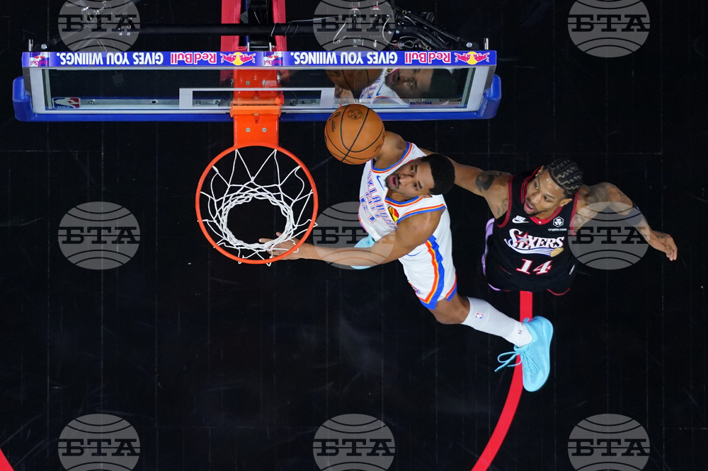 Thunder 76ers Basketball