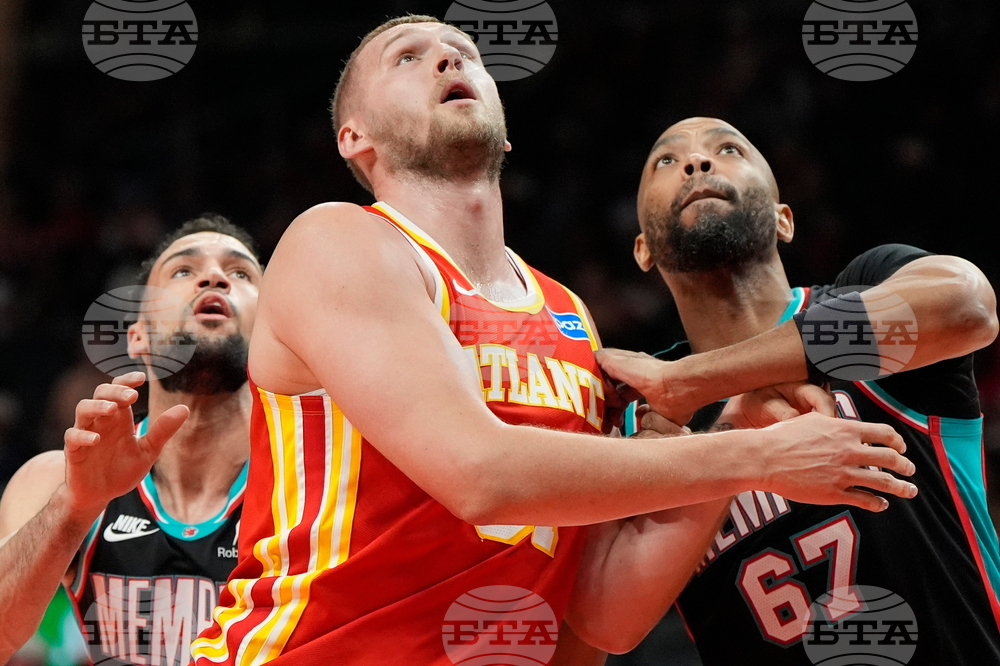 Grizzlies Hawks Basketball