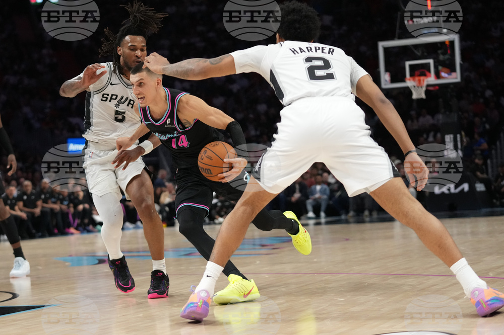 Spurs Heat Basketball