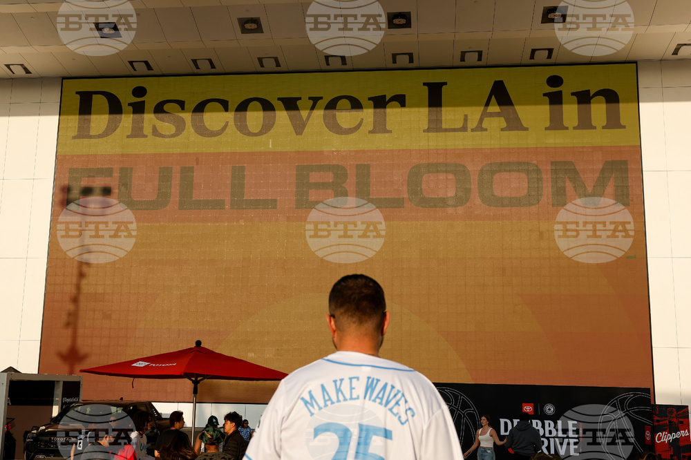 Bucks Clippers Basketball