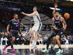 Spurs Heat Basketball