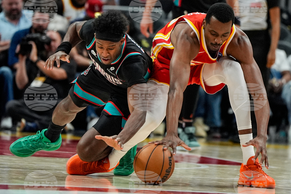 Grizzlies Hawks Basketball