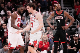 Rockets Bulls Basketball