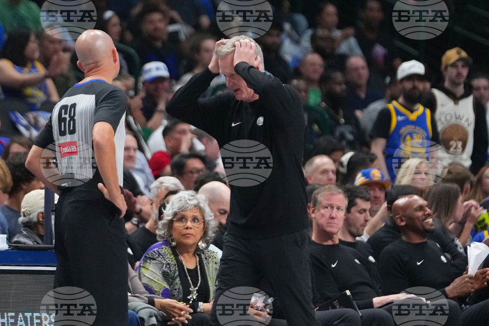 Warriors Mavericks Basketball