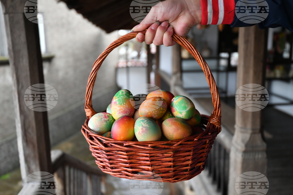 Исперих - изложба - Великден