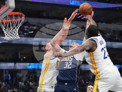 Warriors Mavericks Basketball