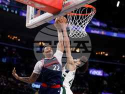 Bucks Clippers Basketball