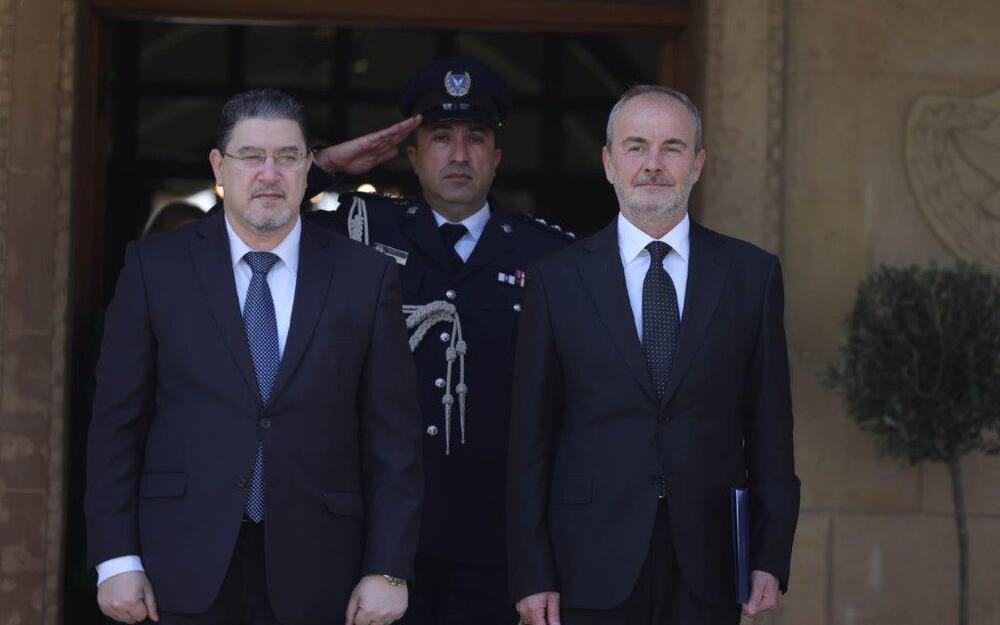 МВнР: Посланик Недялчо Данчев връчи акредитивните си писма на президента на Кипър Никос Христодулидис