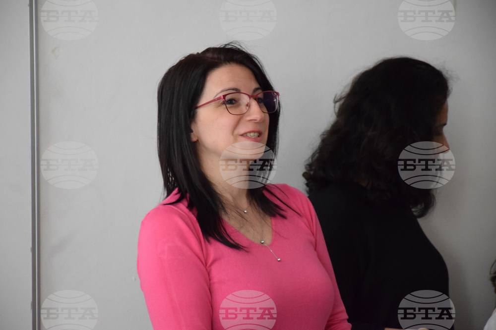 Благоевград - ЮЗУ - Великден - обичаи - Гергана Падарева
