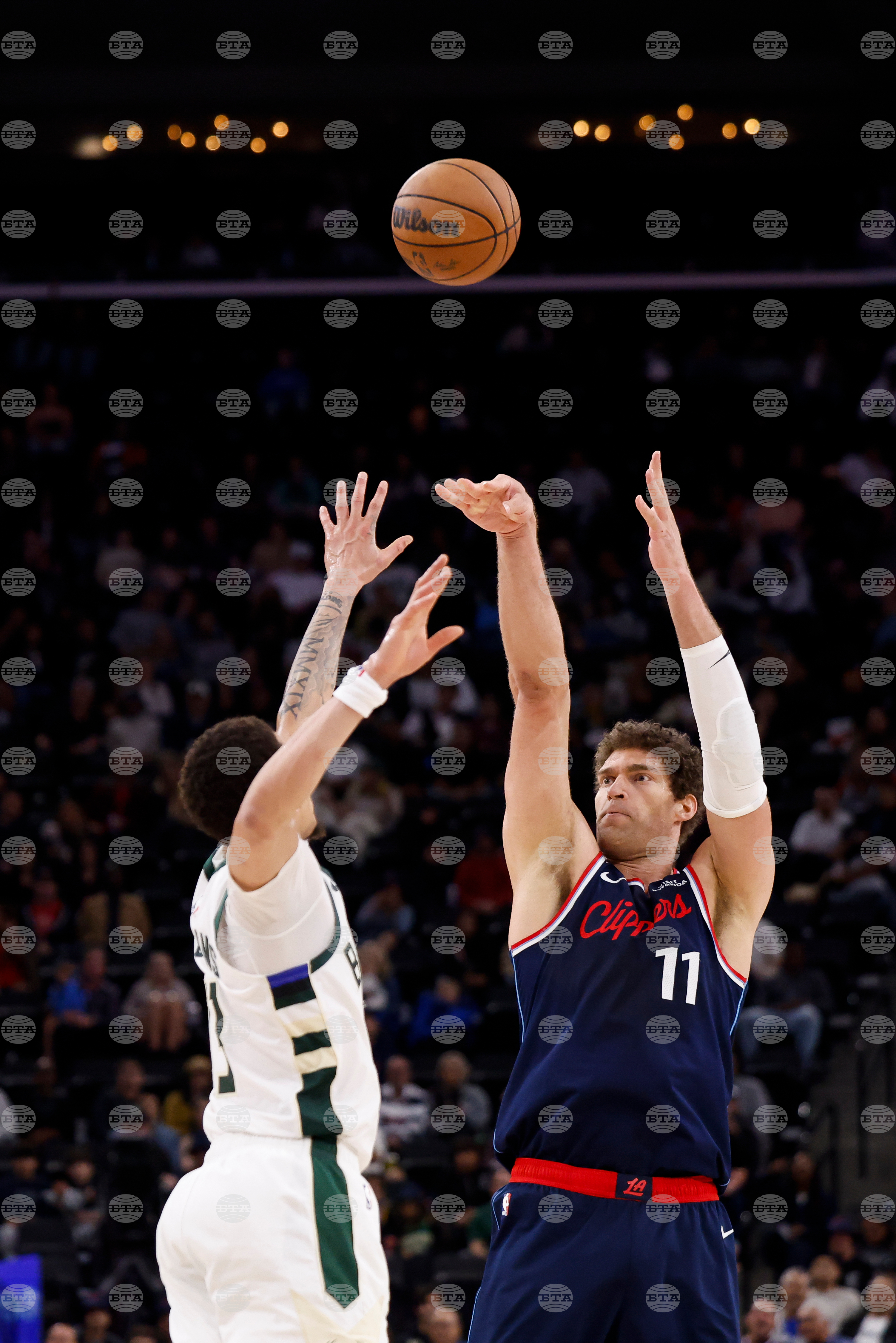 Bucks Clippers Basketball