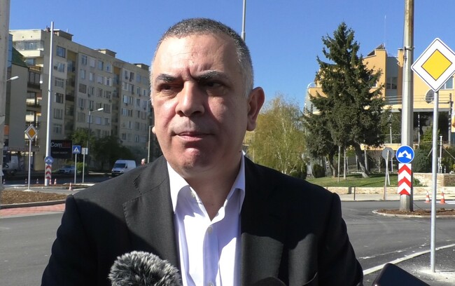 Община Сливен: Приключи изграждането на кръгово движение между булевардите „П. Хитов“ и „Ст. Стамболов“ в Сливен