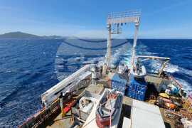 „Св. св. Кирил и Методий“ навлезе в Гибралтарския проток