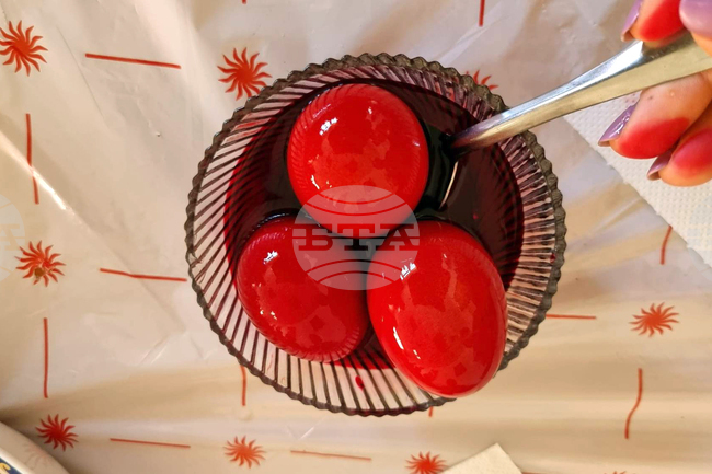 Боядисване на яйца за Великден организират днес от Българското културно сдружение „Пенчо Славейков“ в Лайпциг