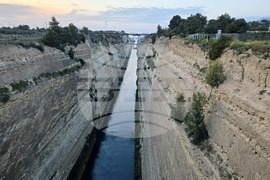 Гърция - Коринт - Коринтски канал - корабоплаване