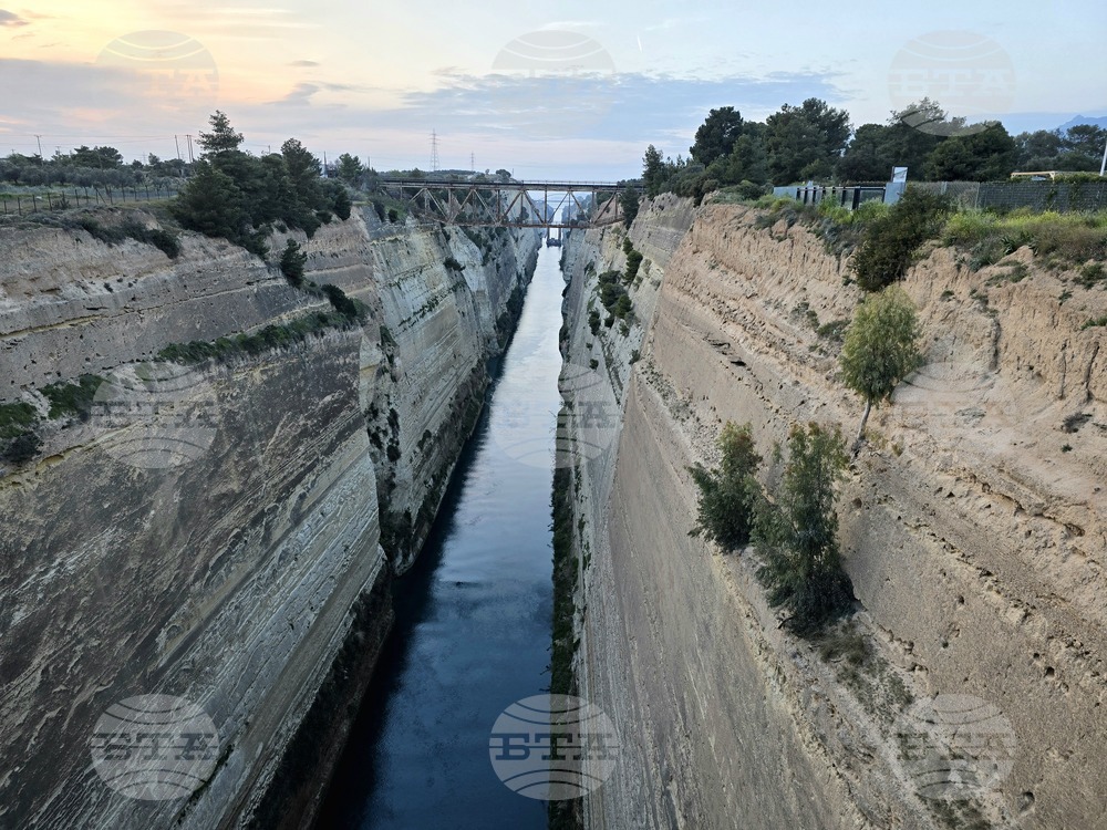 Гърция - Коринт - Коринтски канал - корабоплаване