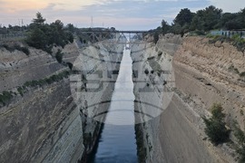 Гърция - Коринт - Коринтски канал - корабоплаване