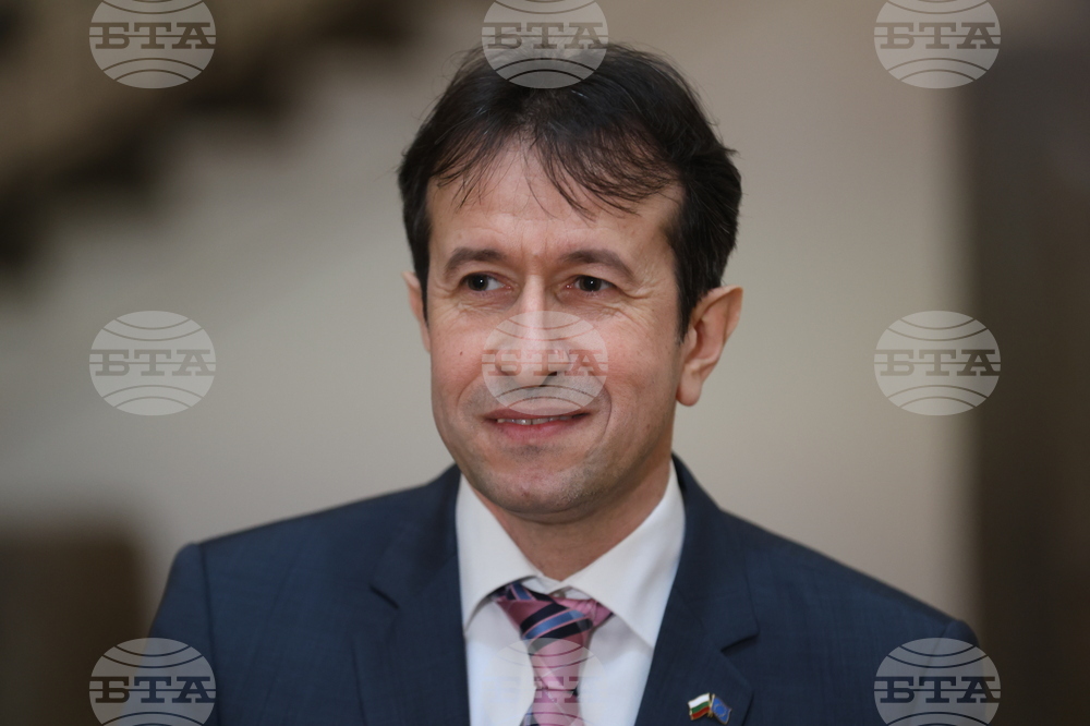 Национален археологически музей  - серия пощенски марки - тракийско наследство