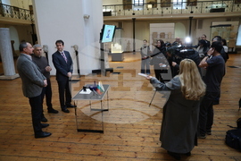 Национален археологически музей  - серия пощенски марки - тракийско наследство