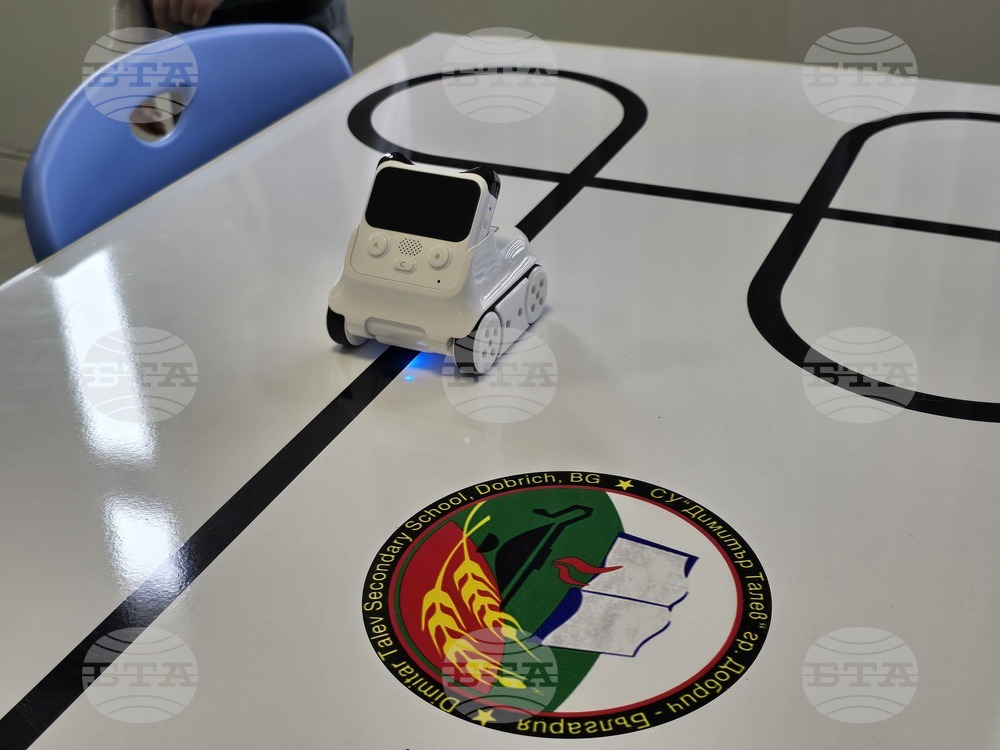 Добрич - училище „Димитър Талев“ - STEM кабинети