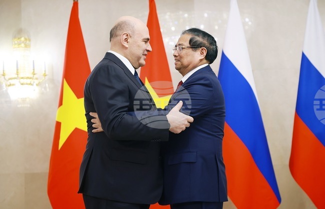 ВНА: Премиерът на Виетнам се върна в Ханой след официално посещение в Русия