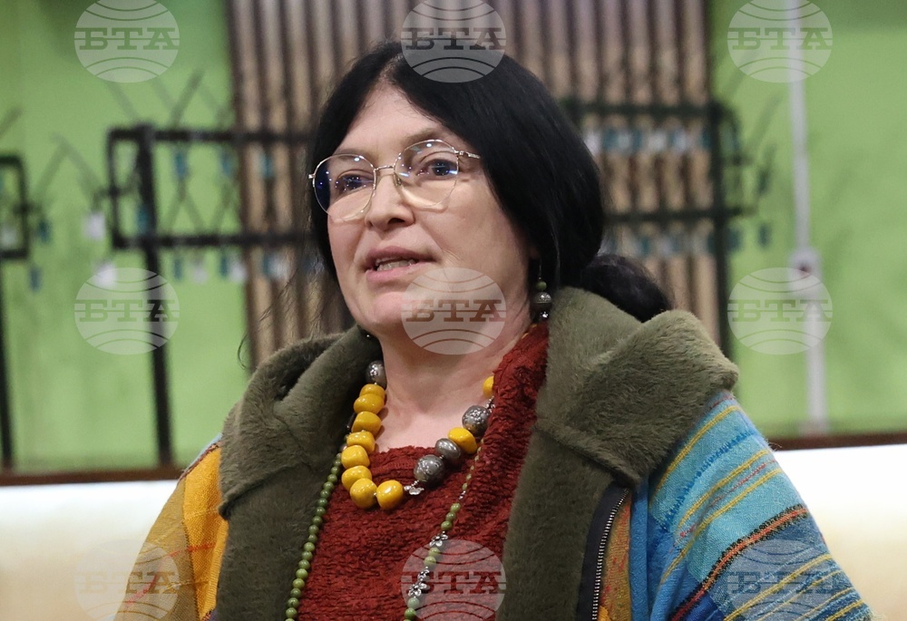 Сатиричен театър - маски - откриване