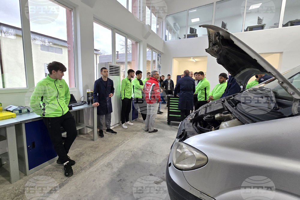 Кърджали - ПГЕЕ „Капитан Петко войвода“ - център за високи постижения