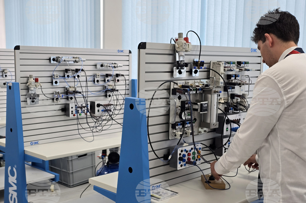 Кърджали - ПГЕЕ „Капитан Петко войвода“ - център за високи постижения