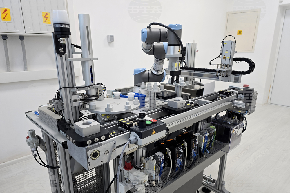 Кърджали - ПГЕЕ „Капитан Петко войвода“ - център за високи постижения