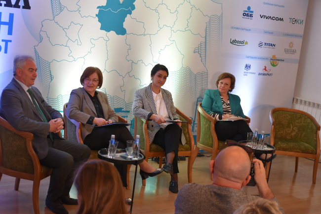 Община Ловеч: Кметът на Ловеч участва в среща на бизнеса от региона, която се проведе в Плевен