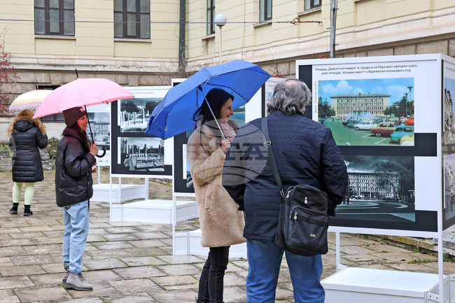 Варна - Археологически музей - изложба „Варна преди и сега“