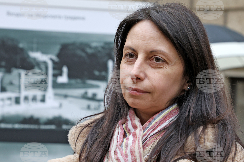 Варна - Археологически музей - изложба „Варна преди и сега“