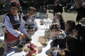 Бургас - Велики четвъртък - багрилница - традиция