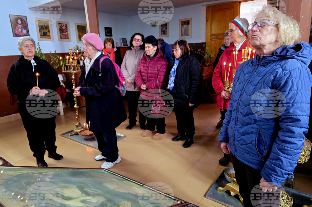 Село Опълченско - църква „Св. Пророк Илия“ - почистване