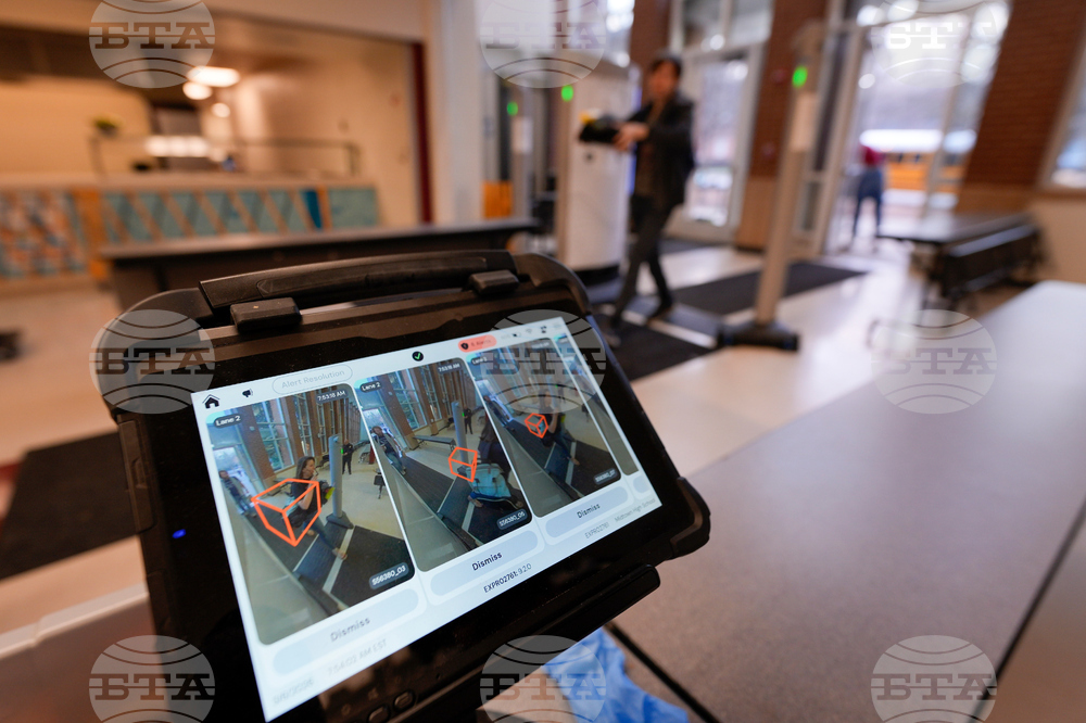 Weapons Detection Schools