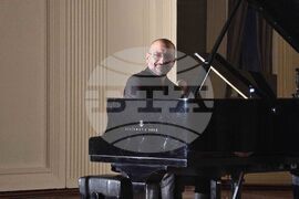 Добрич - Живко Петров - концерт