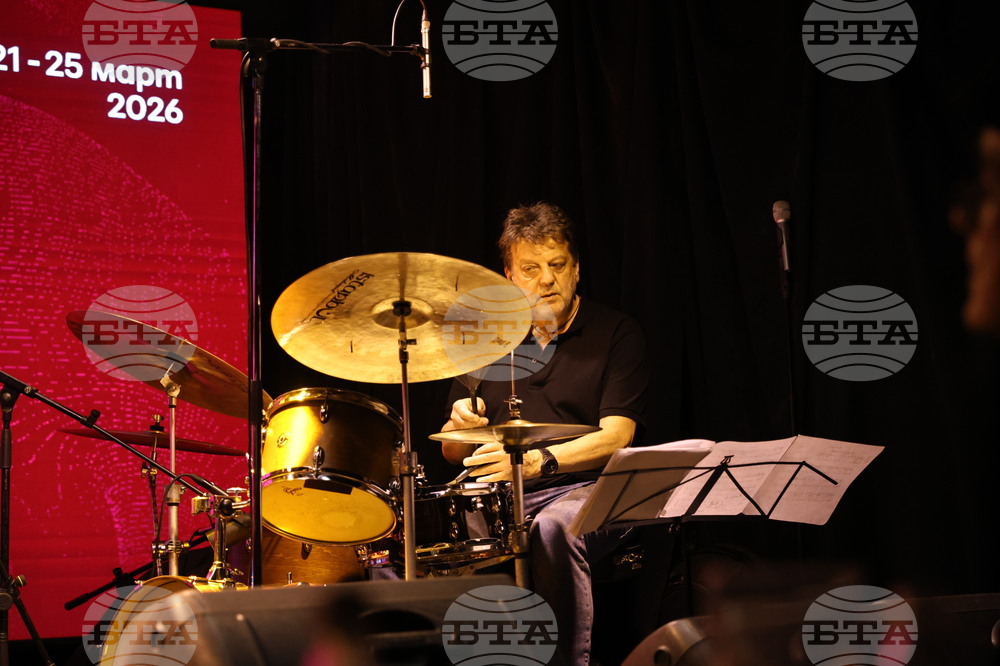 Пловдив - Plovdiv Jazz Fest - трио - концерт