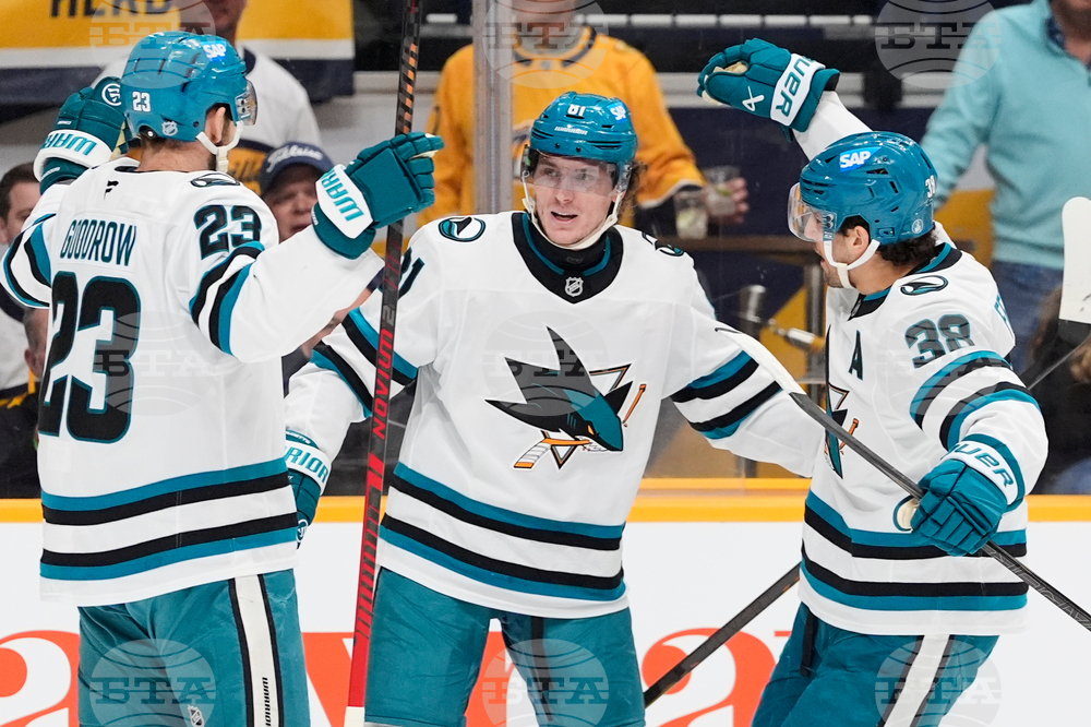 Sharks Predators Hockey